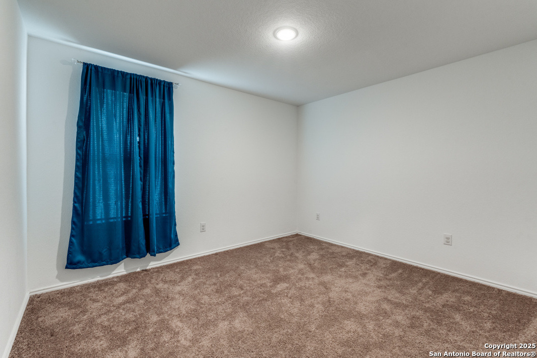 13214 Dutra Road San Antonio, TX 78221 - Photo 10 of 17