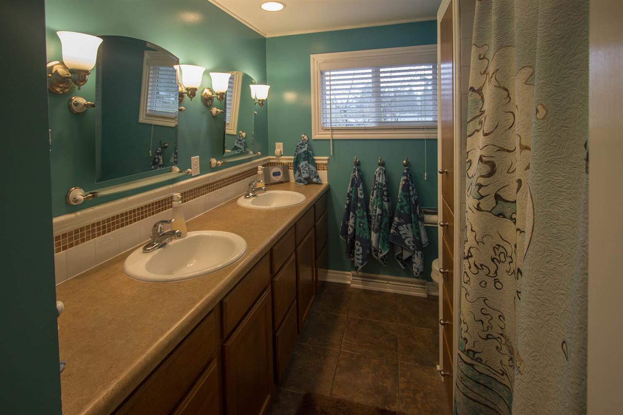1811 South Whipple Road Spokane Valley, WA 99206 - Photo 7 of 14
