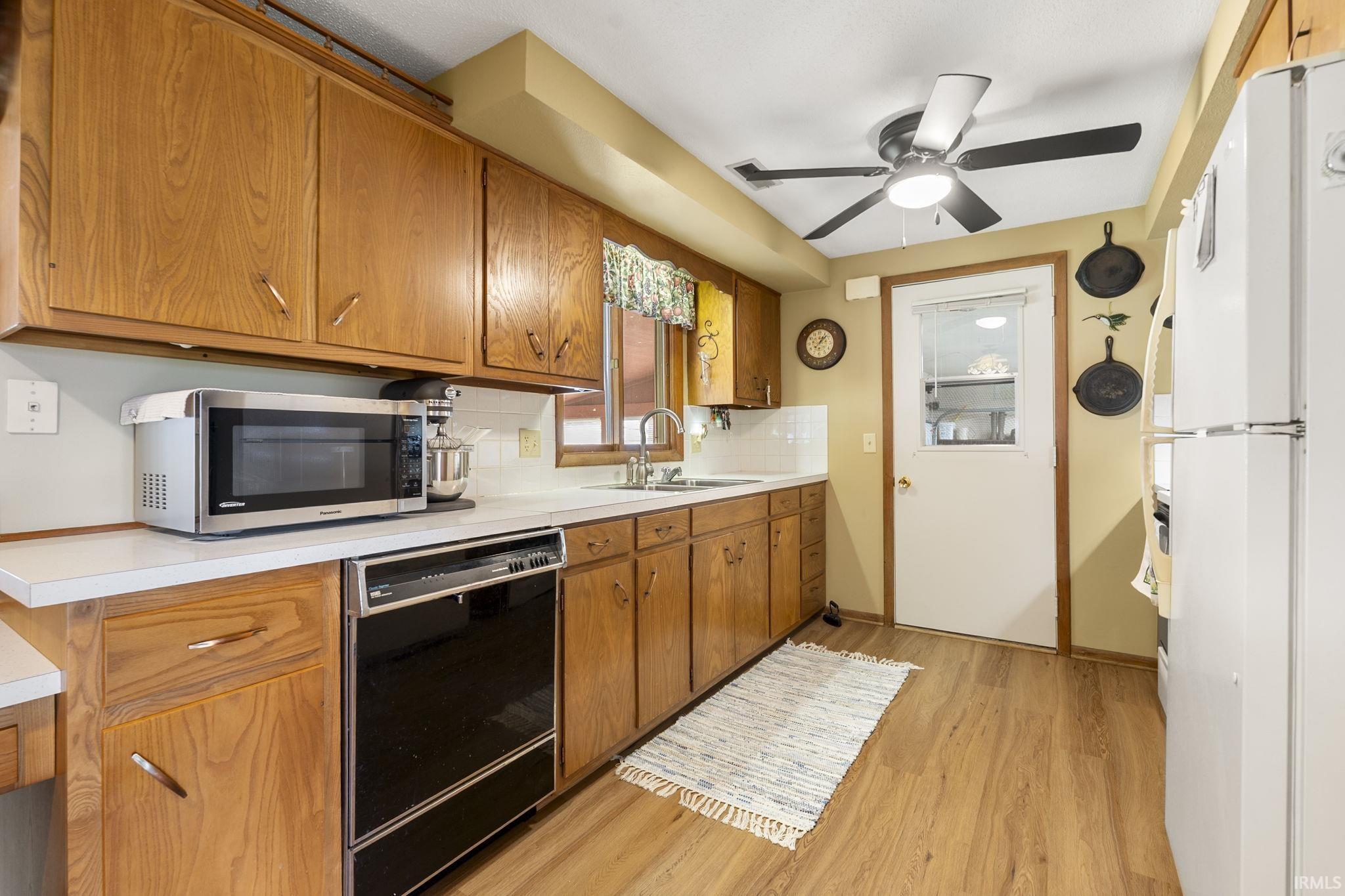 2802 North Berthaud Road New Haven, IN 46774 - Photo 11 of 32