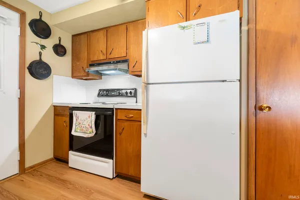 $335,000 | 2802 North Berthaud Road, New Haven, IN 46774