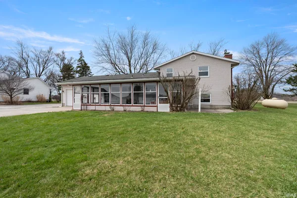 $335,000 | 2802 North Berthaud Road, New Haven, IN 46774