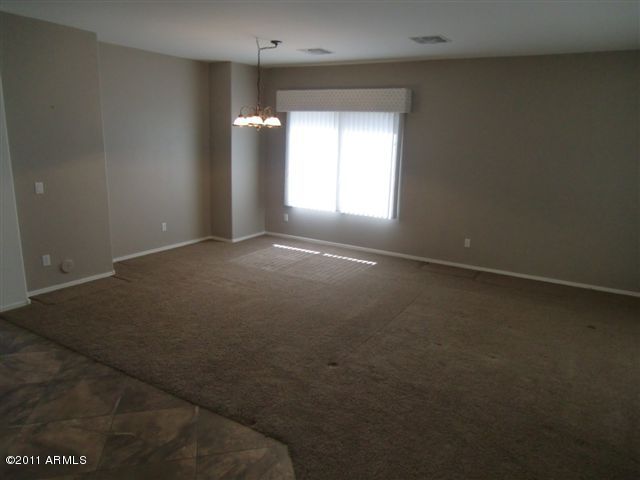 4911 West Maldonado Road Laveen, AZ 85339 - Photo 4 of 26 LR