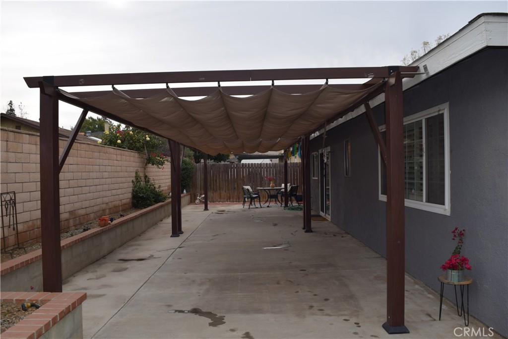 3573 Gwinnett Drive Riverside, CA 92503 - Photo 9 of 12