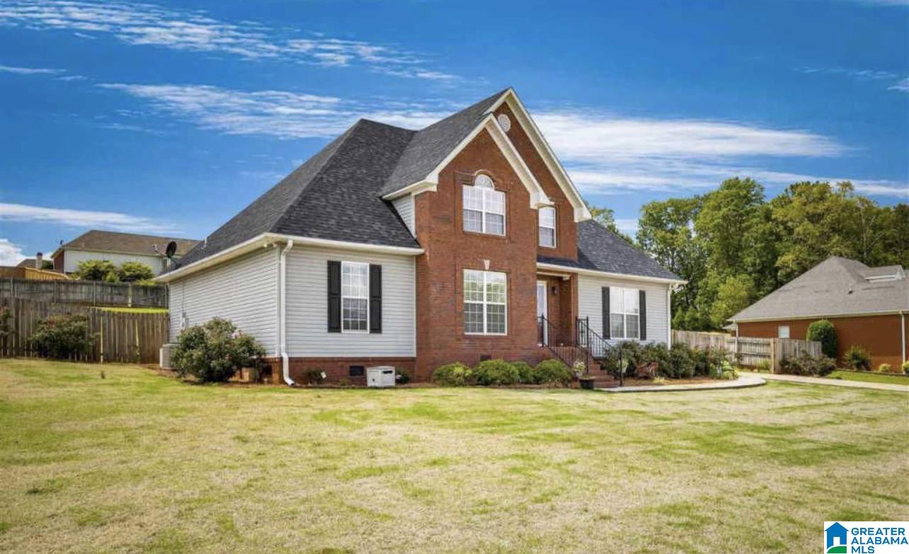 819 Ridgeway Drive Oneonta, AL 35121 - Photo 4 of 29