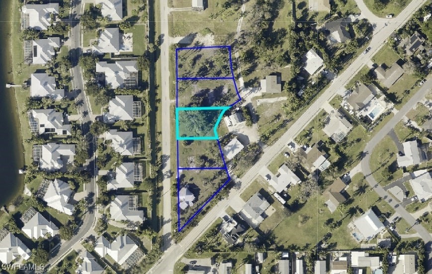 15697 John Morris Road Fort Myers, FL 33908 - Photo 3 of 27 Gallery Image 3