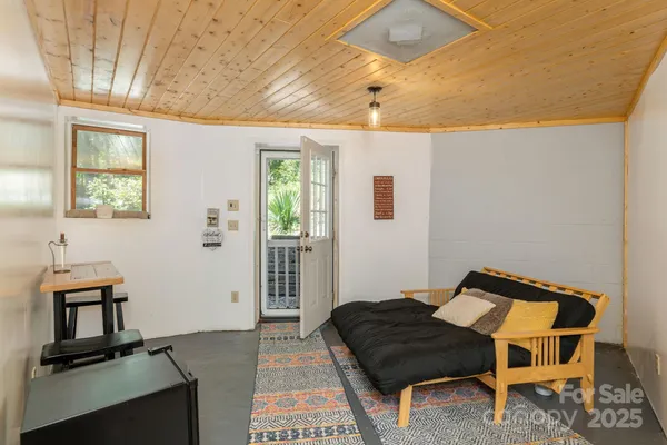 $460,000 | 78 Bryant Road, Swannanoa, NC 28778