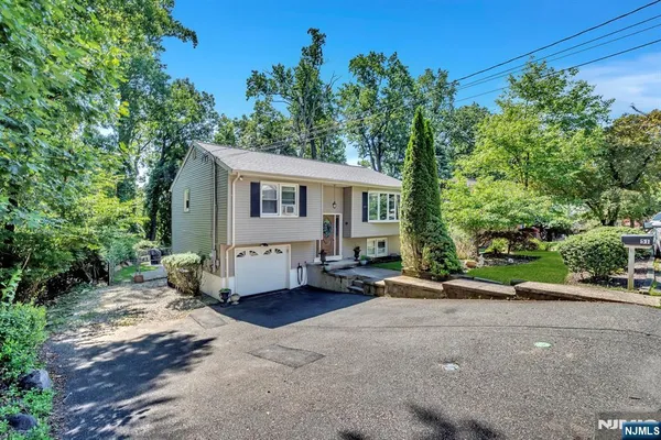 $519,900 | 51 Mountain Avenue, Rockaway, NJ 07866