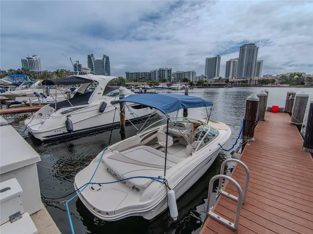 $3,100 | 2500 Parkview Drive, Unit 2517, Hallandale Beach, FL 33009