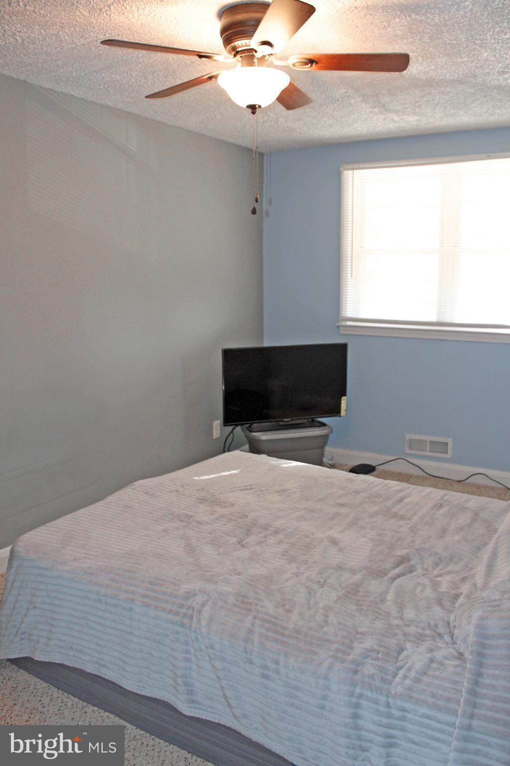 2117 Searles Road Baltimore, MD 21222 - Photo 15 of 22 Gallery Image 15