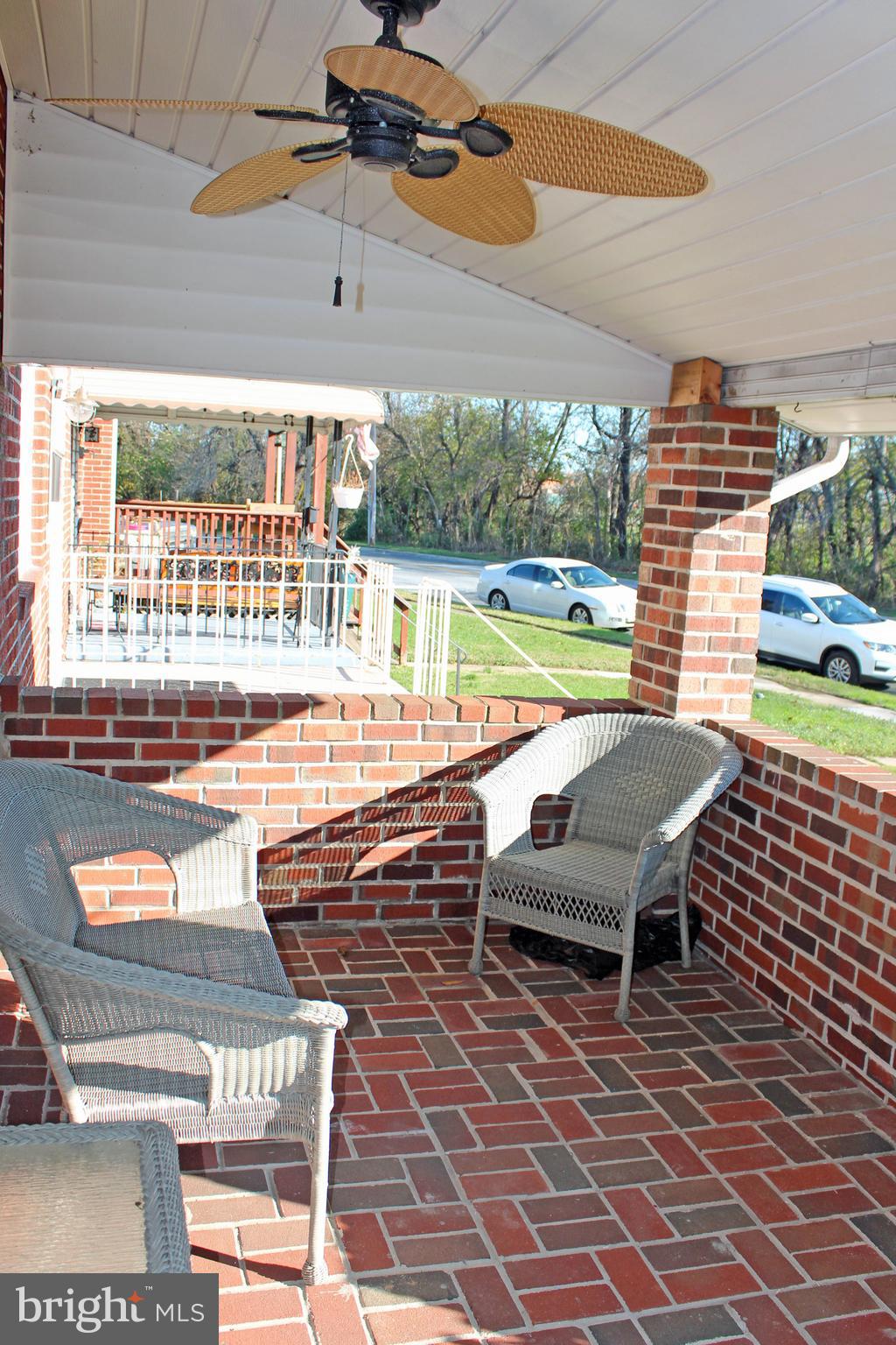 2117 Searles Road Baltimore, MD 21222 - Photo 3 of 22 Gallery Image 3