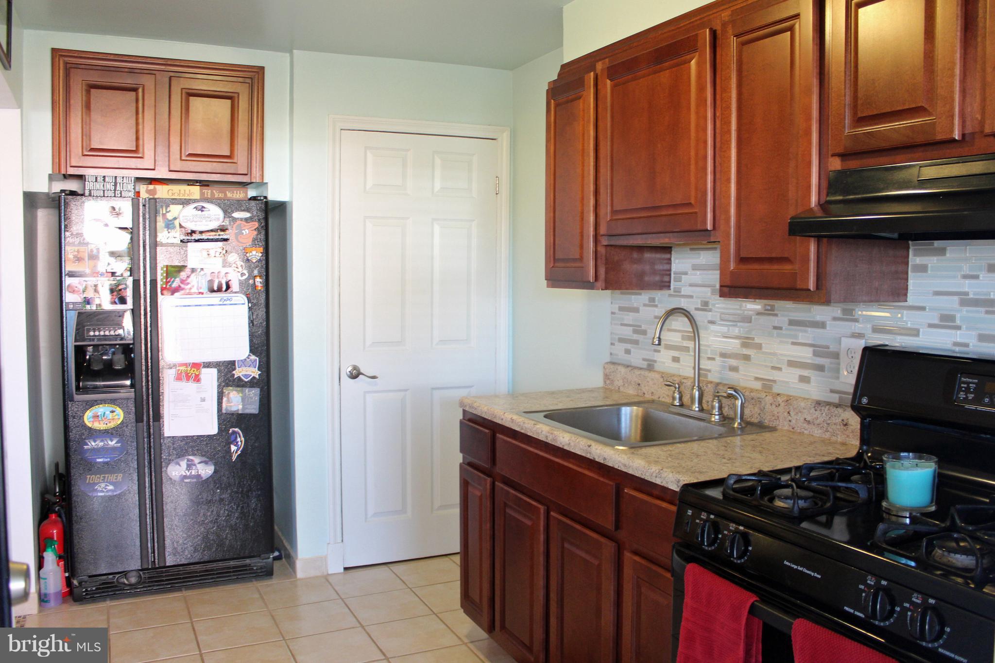 2117 Searles Road Baltimore, MD 21222 - Photo 8 of 22 Gallery Image 8