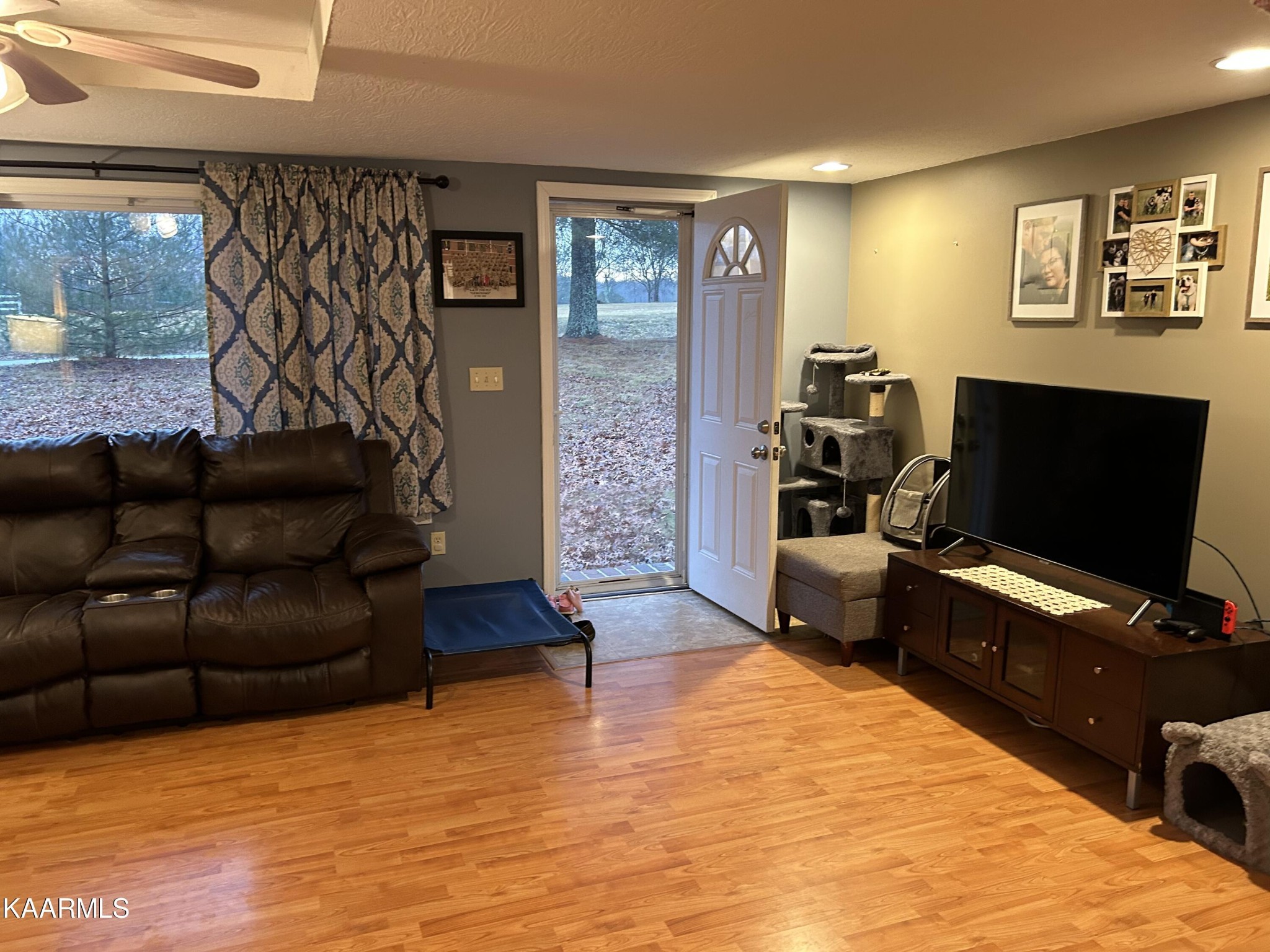 2421 Tinchtown Road Jamestown, TN 38556 - Photo 6 of 19 Gallery Image 6