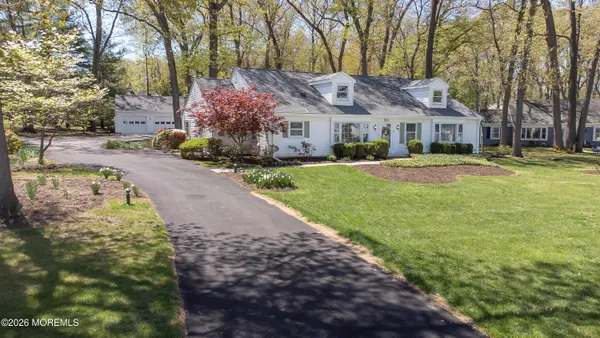 $658,000 | 321 A Sharon Way, Monroe Township, NJ 08831