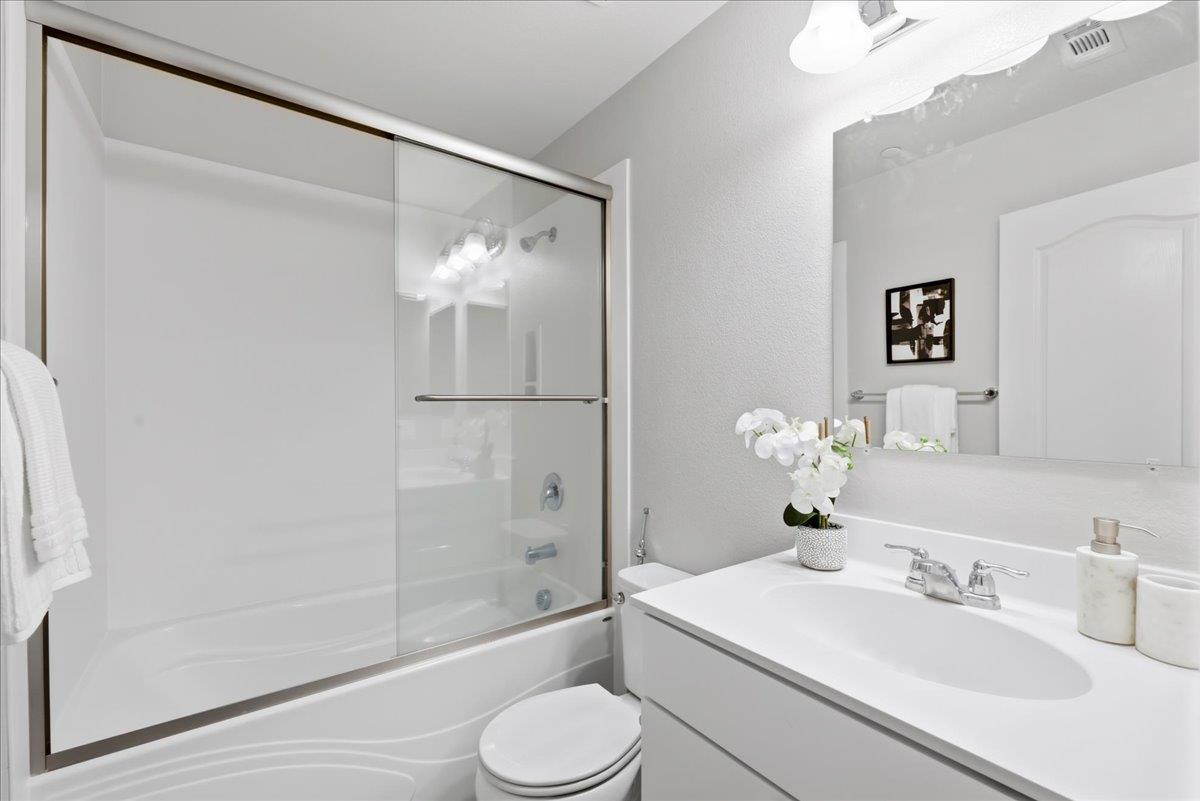 218 William Manly Street, Unit 2 San Jose, CA 95136 - Photo 24 of 65