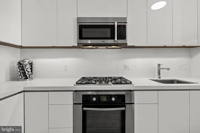 $6,750 | 920 I Street Northwest, Unit 504505, Washington, DC 20001