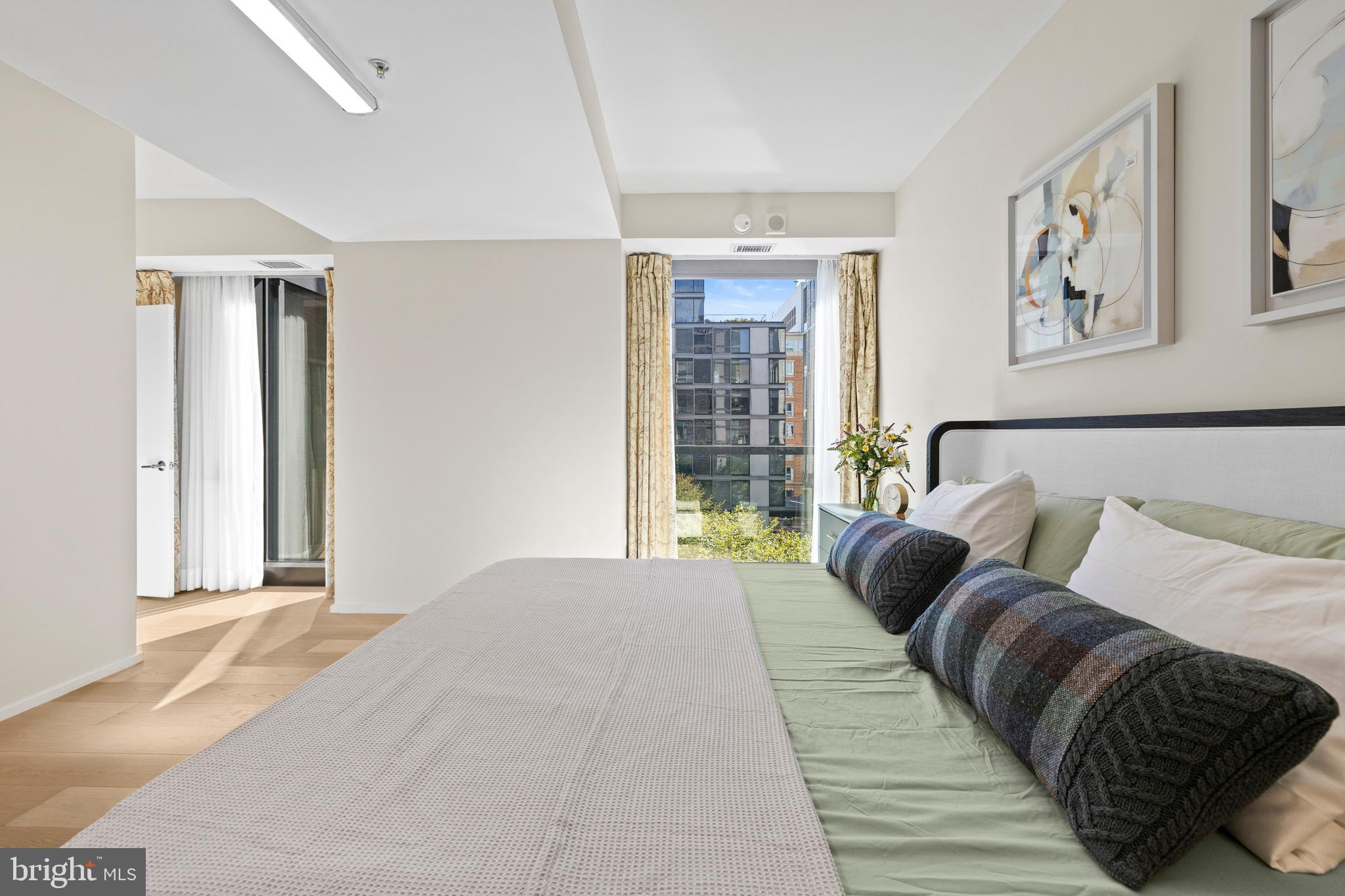 920 I Street Northwest, Unit 504505 Washington, DC 20001 - Photo 28 of 68