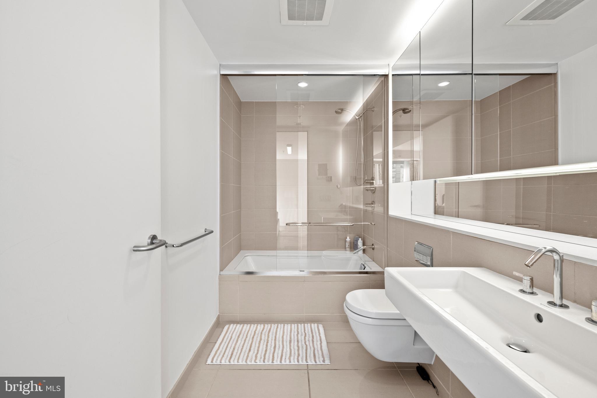 920 I Street Northwest, Unit 504505 Washington, DC 20001 - Photo 44 of 68