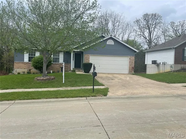 $335,000 | 2038 Peine Forest Drive, Wentzville, MO 63385