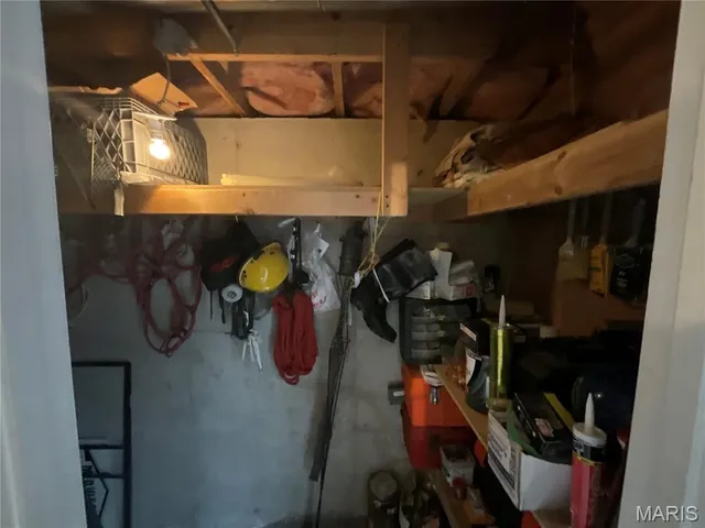 $300,000 | 2038 Peine Forest Drive, Wentzville, MO 63385