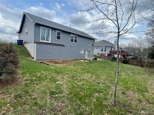 $335,000 | 2038 Peine Forest Drive, Wentzville, MO 63385