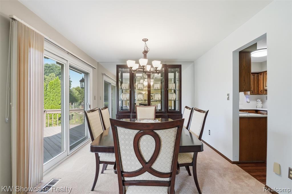 3260 Ravinewood Drive Commerce Township, MI 48382 - Photo 15 of 75 Gallery Image 15