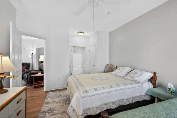 $2,600 | 2605 Chapel Lake Drive, Unit 310, Gambrills, MD 21054