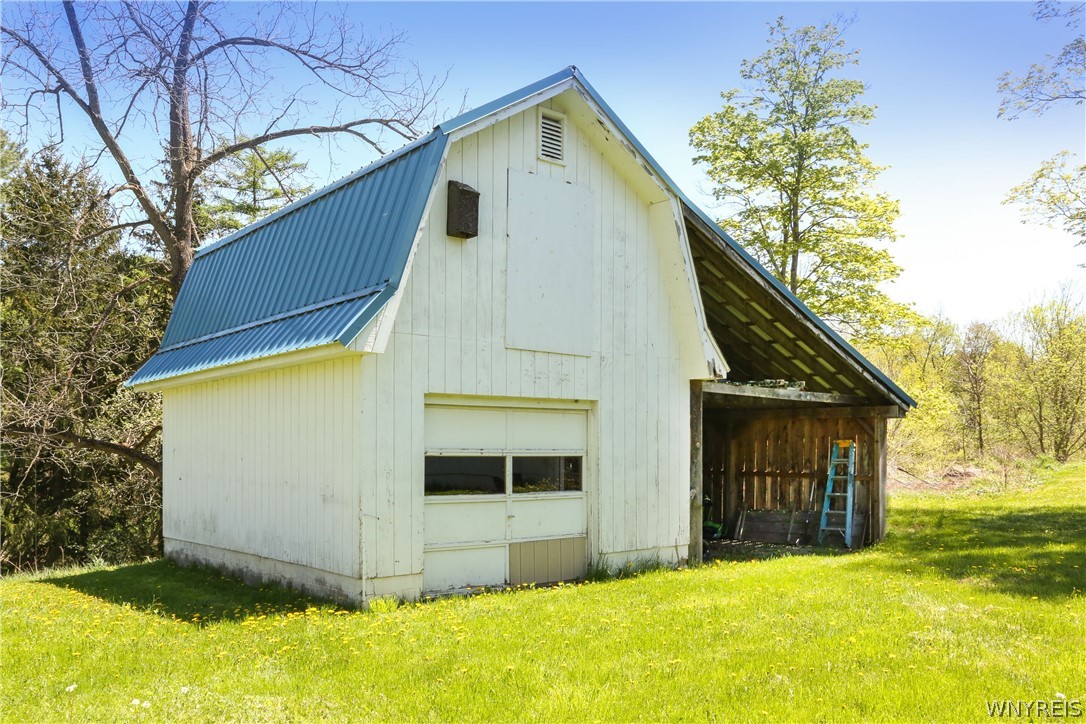 10835 New Oregon Road North Collins, NY 14111 - Photo 21 of 33
