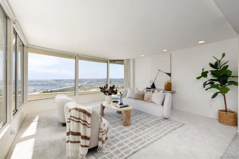 $2,799,000 | 13286 Ocean Vista Road, San Diego, CA 92130
