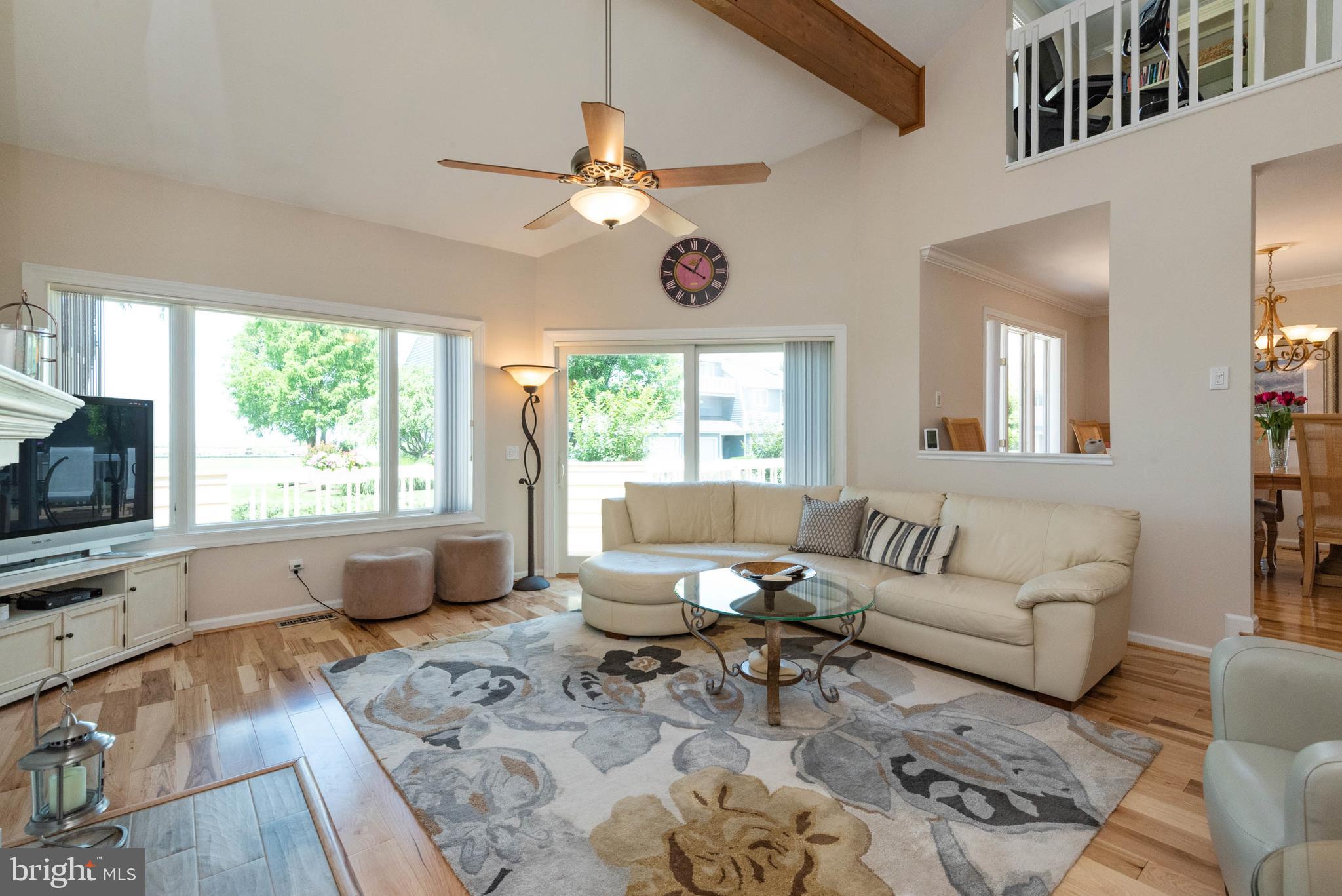 118 Bay View Grasonville, MD 21638 - Photo 15 of 42 Bright & Sunny 2 Story Living Room