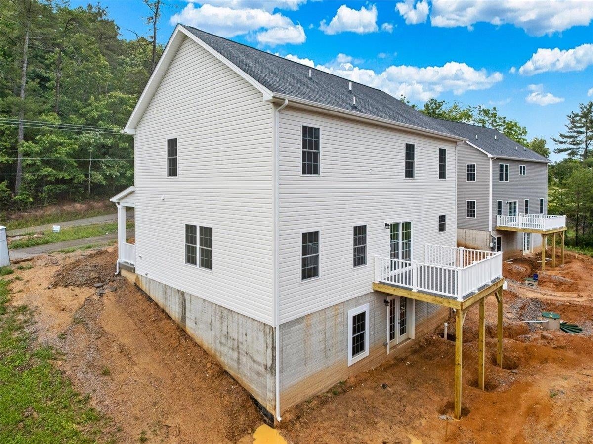 220 Bishop Road Blacksburg, VA 24060 - Photo 52 of 70 Gallery Image 52