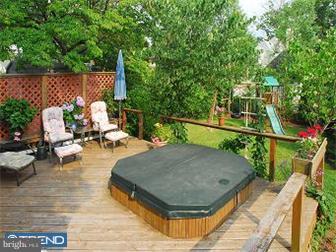 27 West Clearfield Road Havertown, PA 19083 - Photo 3 of 6