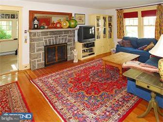 27 West Clearfield Road Havertown, PA 19083 - Photo 6 of 6