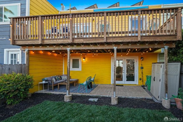 $1,952,410 | 15 Bradford Street, San Francisco, CA 94110