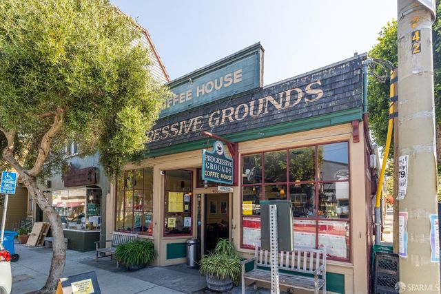 $1,952,410 | 15 Bradford Street, San Francisco, CA 94110