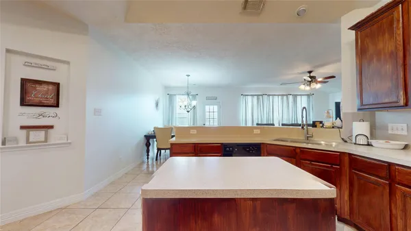 $2,350 | 9327 Rustler Ridge Lane, Houston, TX 77089