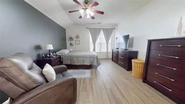$2,350 | 9327 Rustler Ridge Lane, Houston, TX 77089
