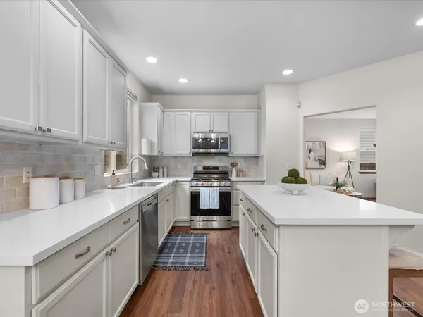 $944,950 | 20307 11th Avenue West, Lynnwood, WA 98036