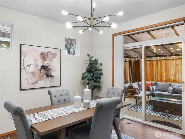 $944,950 | 20307 11th Avenue West, Lynnwood, WA 98036
