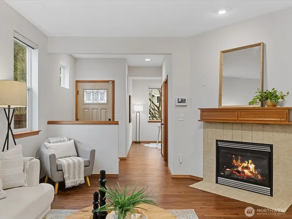 $944,950 | 20307 11th Avenue West, Lynnwood, WA 98036