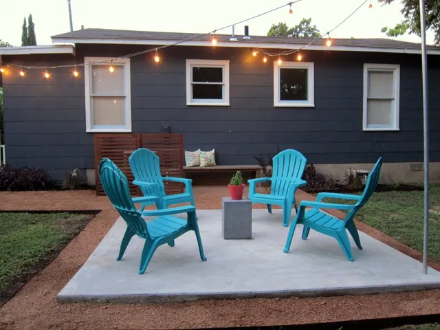 $2,195 | 409 West Croslin Street, Austin, TX 78752