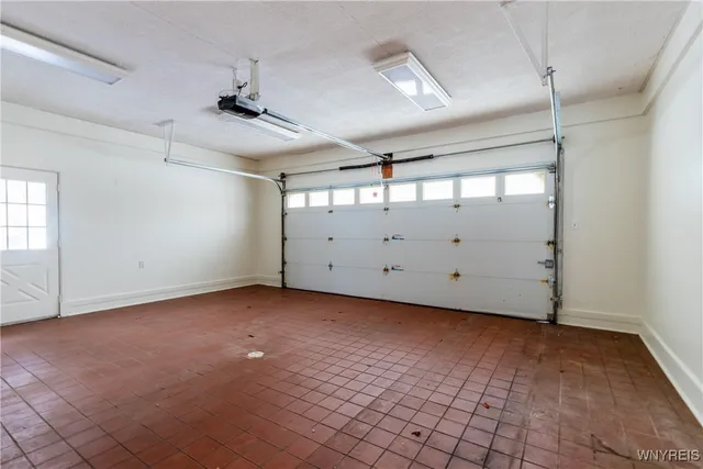 $625,000 | 4075 Ransom Road, Clarence, NY 14031