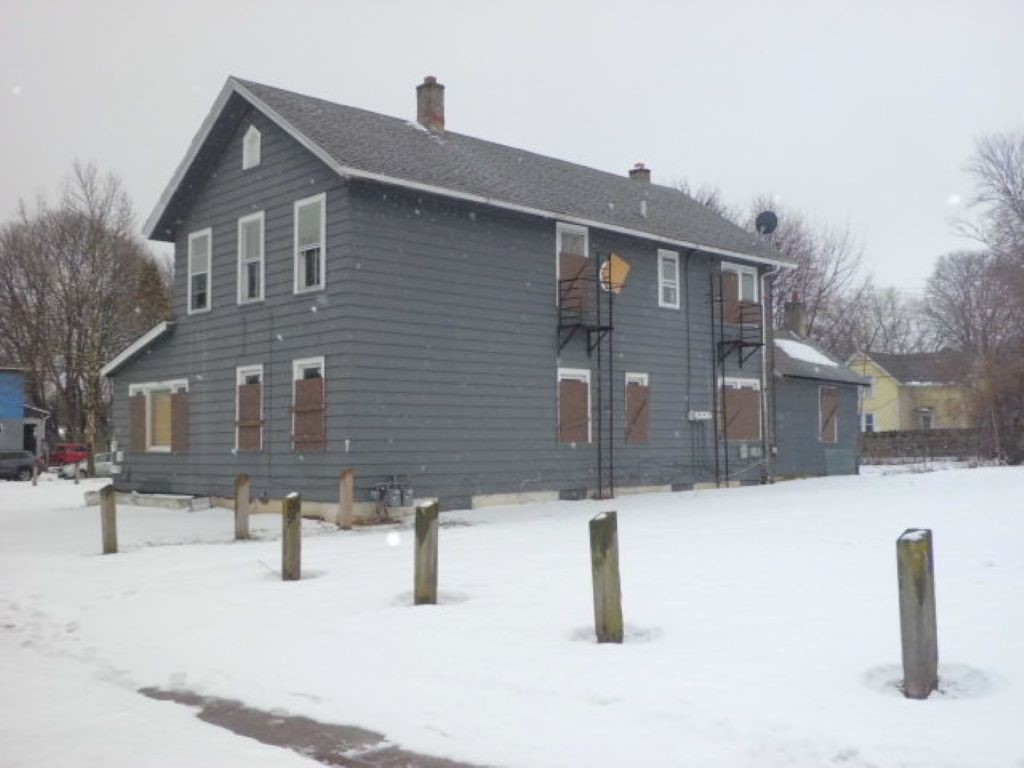 227 Saratoga Avenue Rochester, NY 14608 - Photo 4 of 4