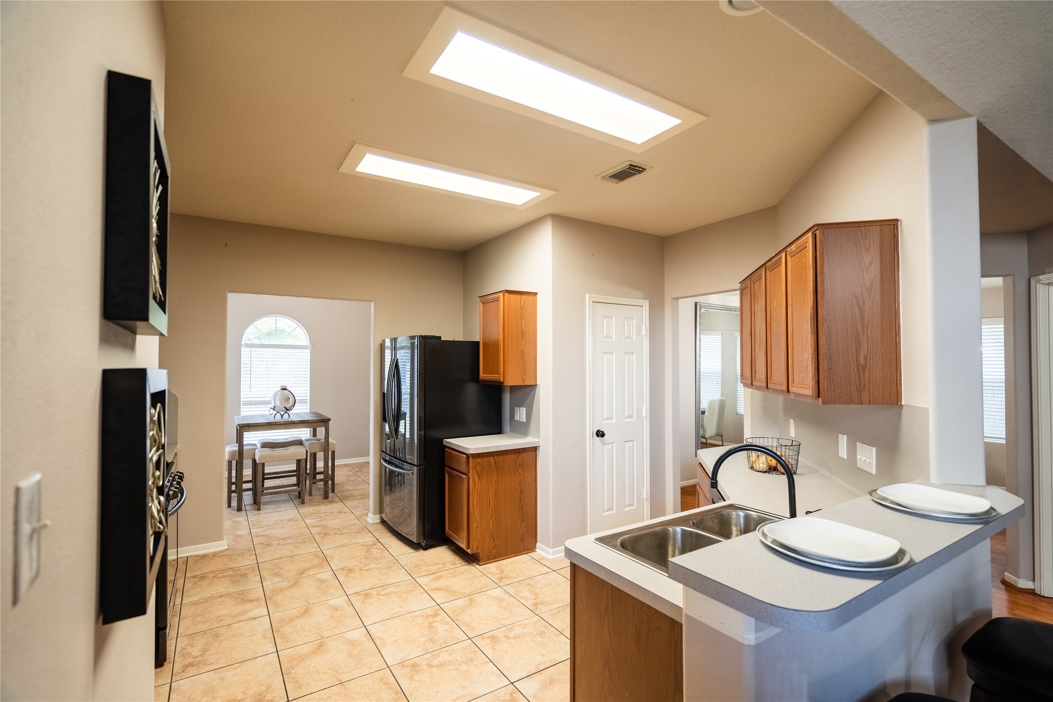 15419 Hazel Thicket Trail Cypress, TX 77429 - Photo 5 of 23