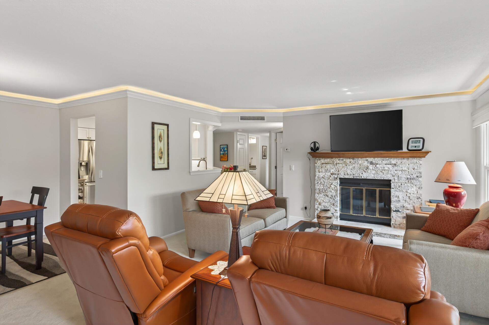 3020 St Albans Mill Road, Unit 303 Minnetonka, MN 55305 - Photo 8 of 43 Gallery Image 8