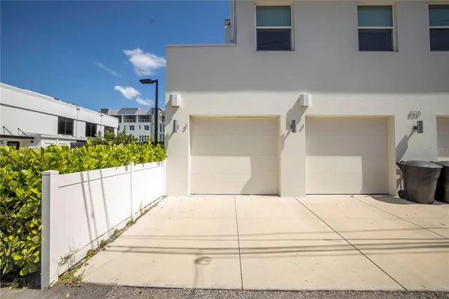 $5,250 | 536 4th Avenue South, Unit 3, St. Petersburg, FL 33701