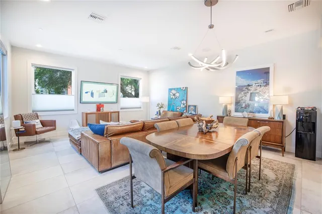 $5,250 | 536 4th Avenue South, Unit 3, St. Petersburg, FL 33701