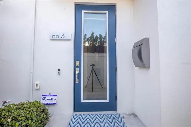 $5,250 | 536 4th Avenue South, Unit 3, St. Petersburg, FL 33701