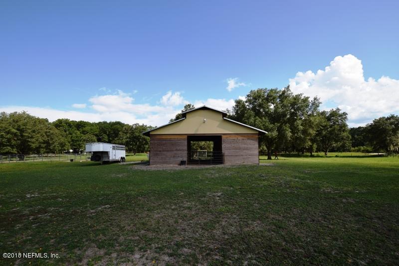 110 Jones Road Crescent City, FL 32112 - Photo 35 of 55 a house view with a garden space