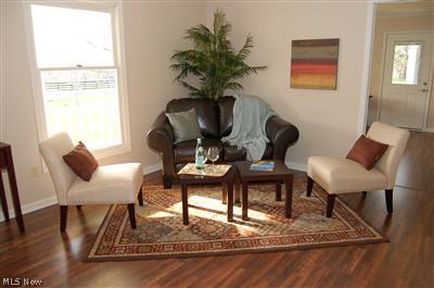 7840 Ferguson Road Kent, OH 44240 - Photo 4 of 25 Opposite view of living room