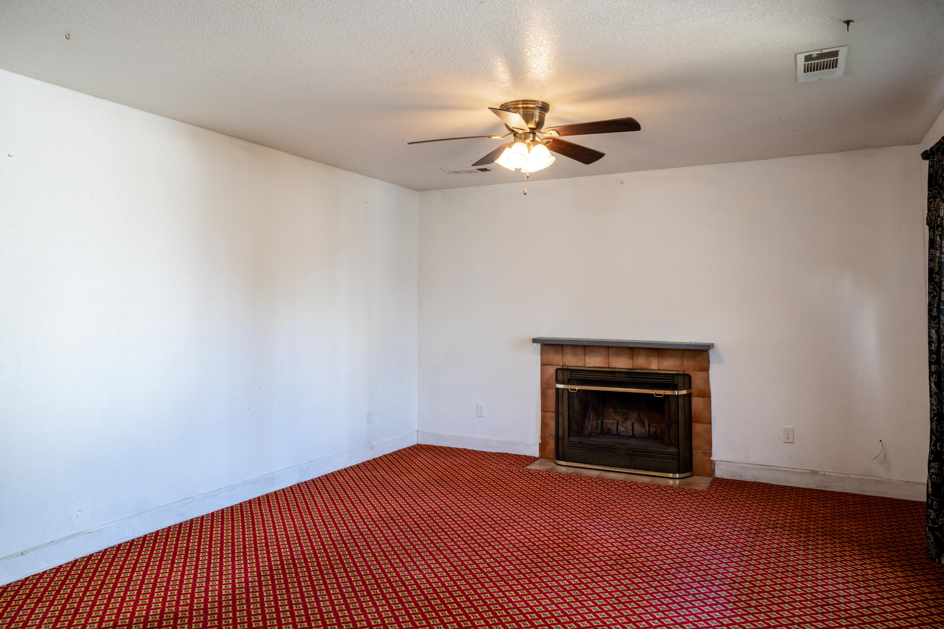 Commercial Goshen (3)
